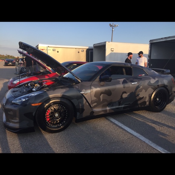 Meet your Posher, Y - Picture 2 of 3